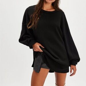 We The Free Right On Thermal in Black L